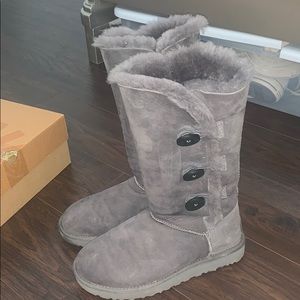 tall bailey button boots